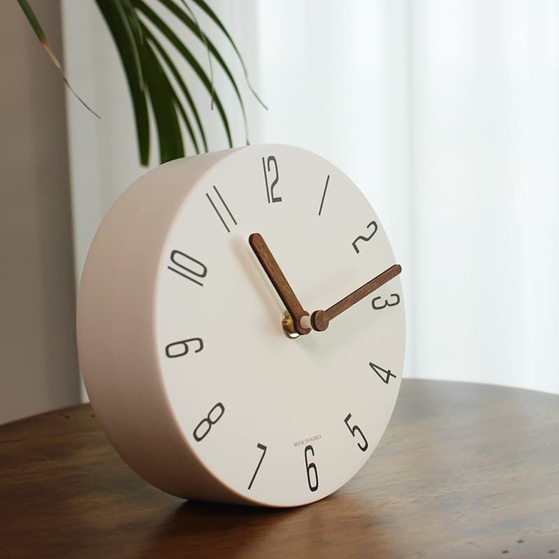 마지우 인테리어 무소음 화이트우드 탁상시계, 숫자 2종 - 최저가 21,800원