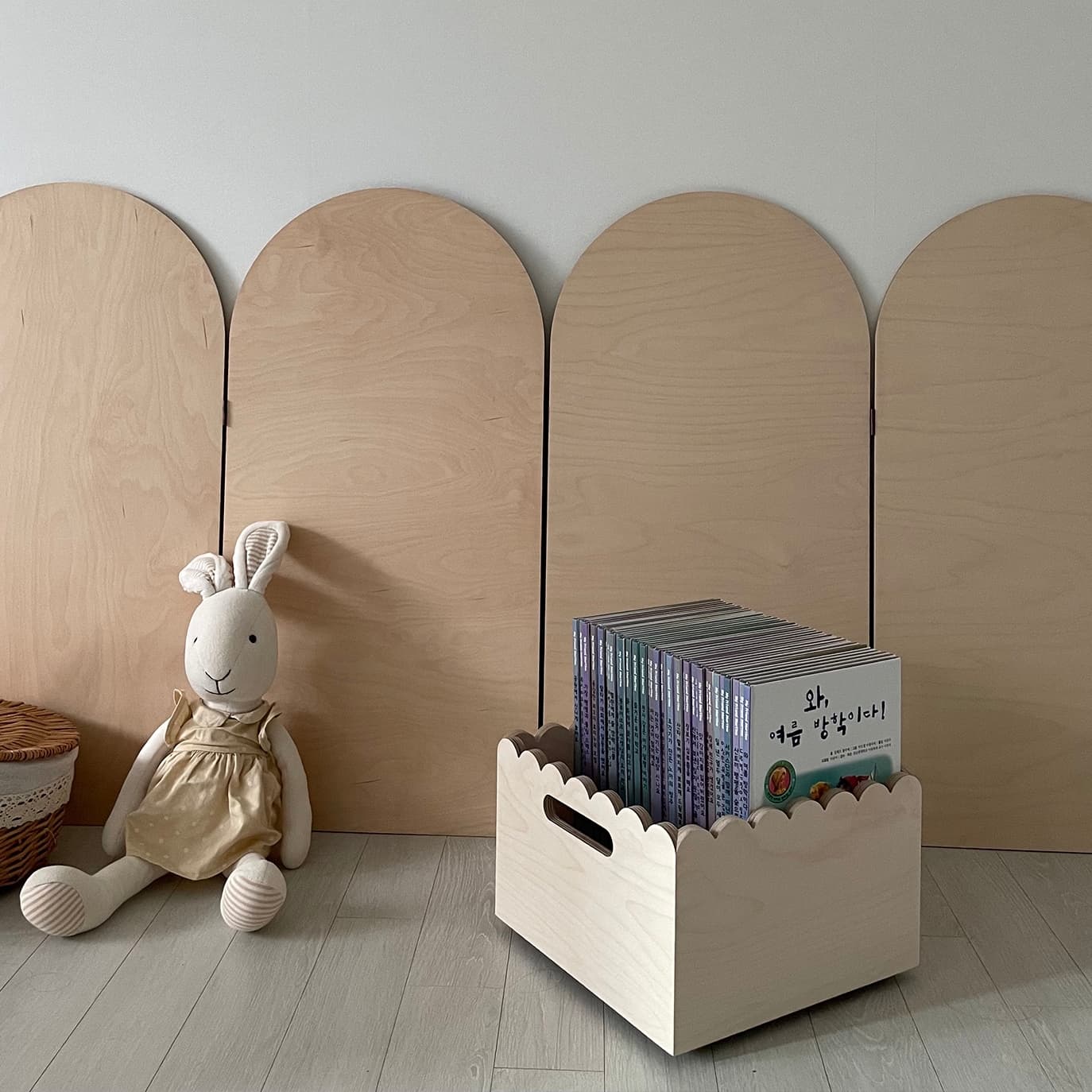 하이오즈 이동식 원목 북카트 토이카트 웨건