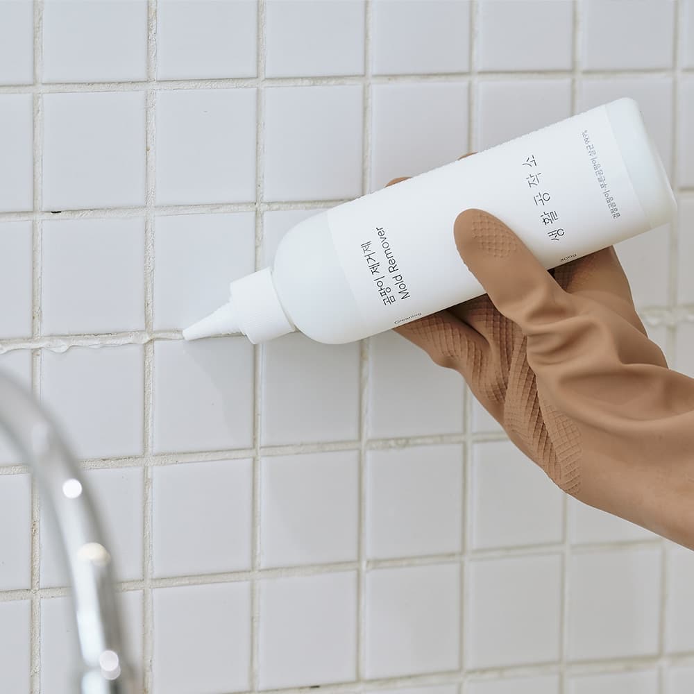 생활공작소 품명 : 일반 생활화학제품(세정제)
모델명 : 생활공작소 곰팡이 제거제(실리콘 곰팡이제로)