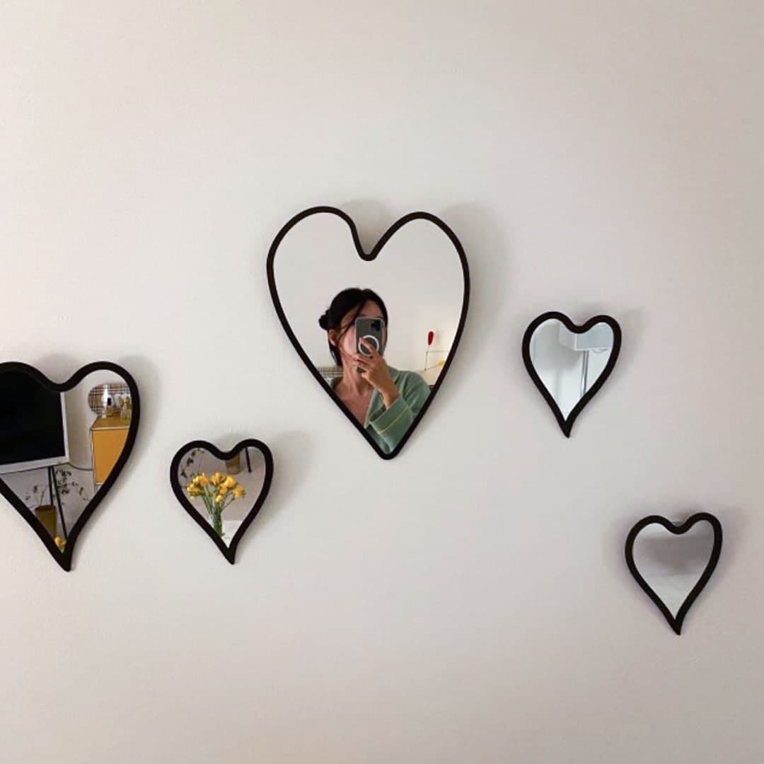 리플렉션오브라이트 하트 아크릴 벽걸이 거울 - 최저가 17,500원