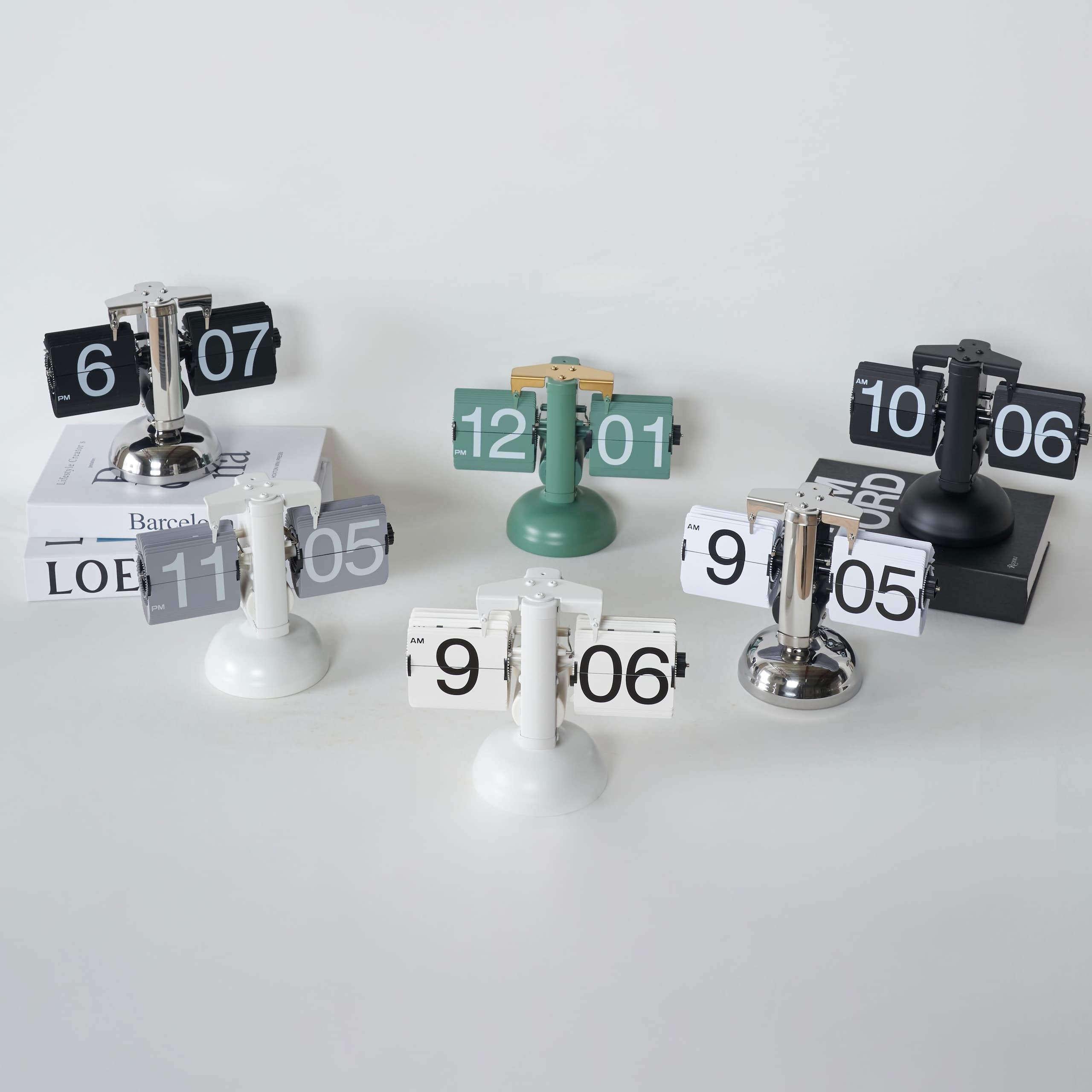 바이에스컴퍼니 레트로플립탁상시계