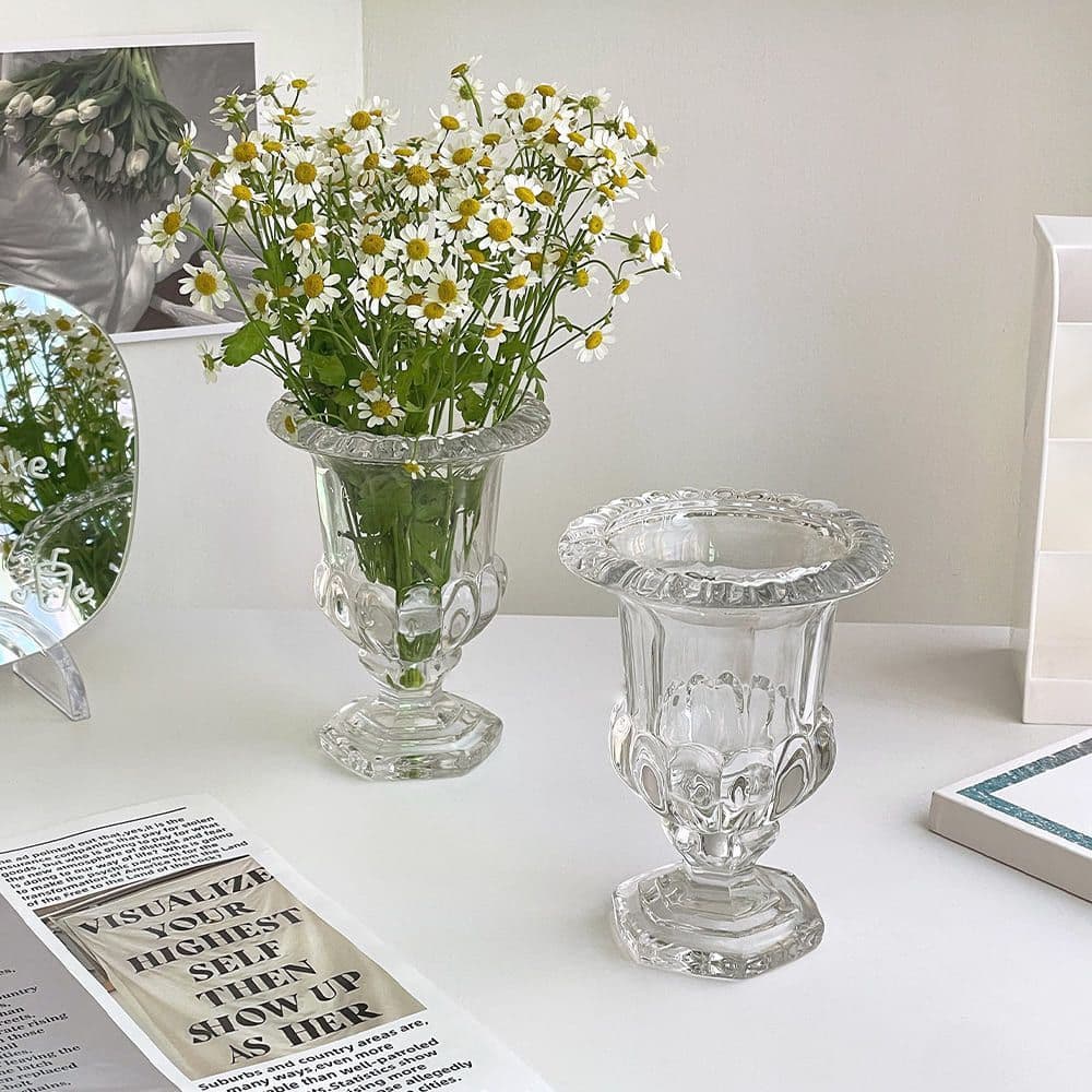 이이공브이샵 투명 트로피화병 양각 엔틱 유리꽃병 (중형)