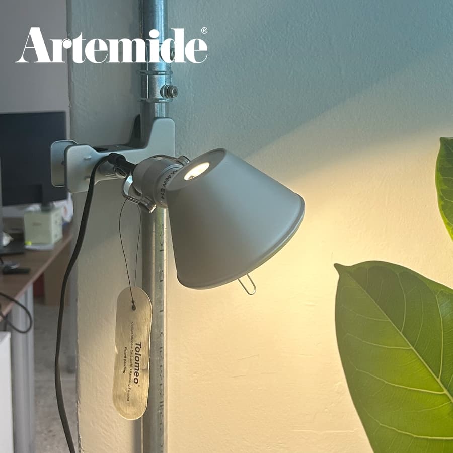 아르떼미데(해외) 톨로메오 마이크로 핀자 집게 조명 Micro
