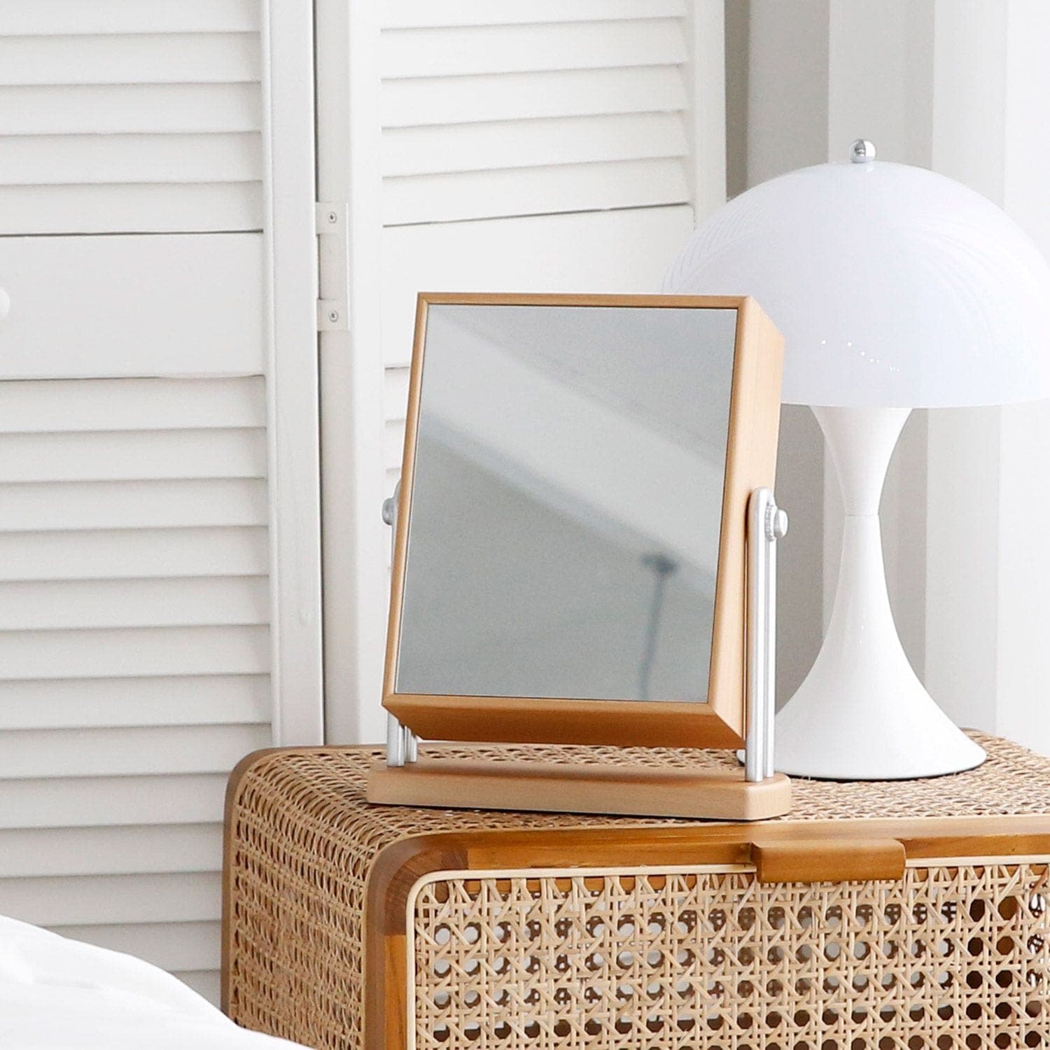 홈앤하우스 후아유 무반전거울/hnh1810 - 최저가 35,890원