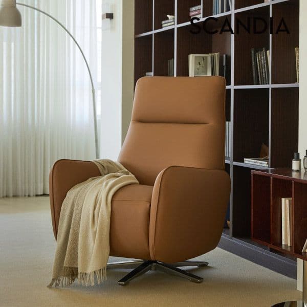 스칸디아 베를린 듀얼 USB 1인용 전동 리클라이너 가죽 소파