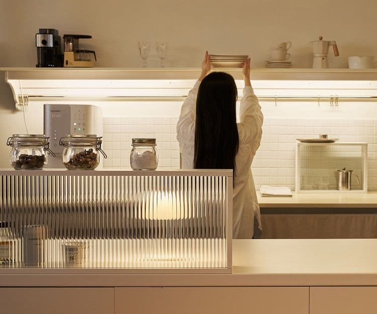 메종드꼼마 몽드 유리 아일랜드 주방 파티션 인테리어 가림막