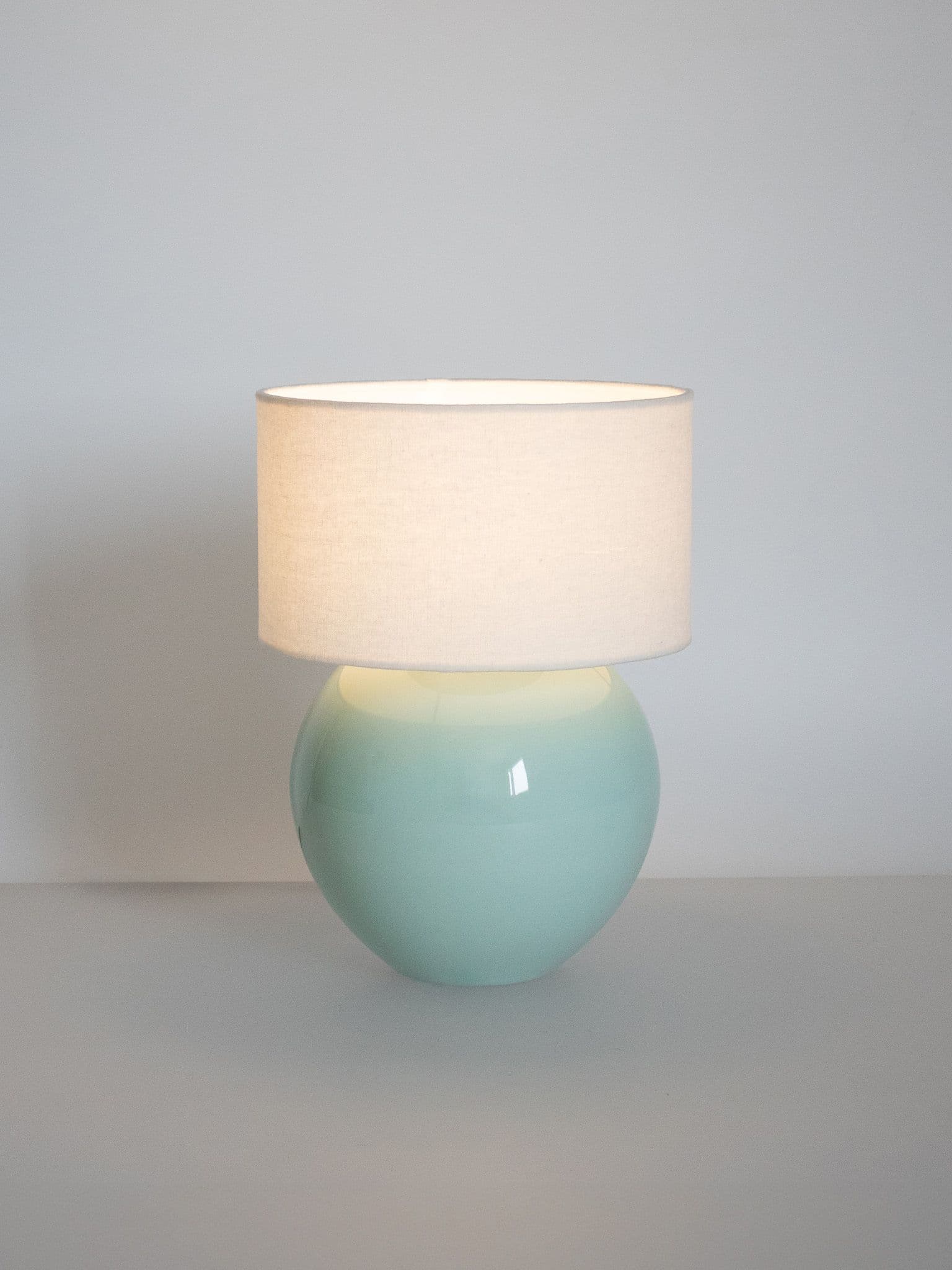 고리스튜디오 MOON JAR TABLE LAMP - summer blue