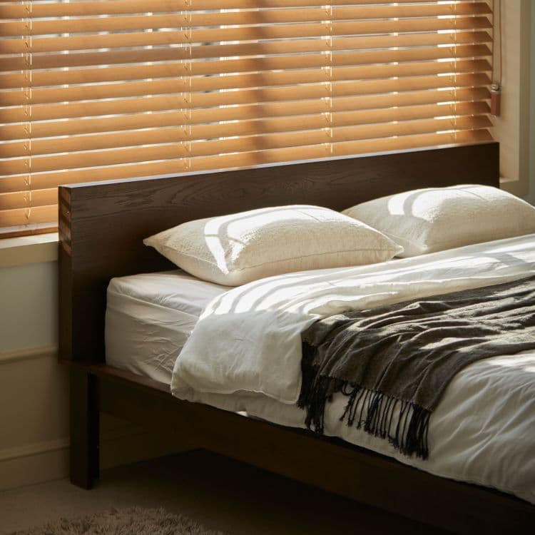 아워매뉴얼 폴인 플랫 월넛 원목 침대 2colors (SS/Q/K/LK) - 최저가 359,000원