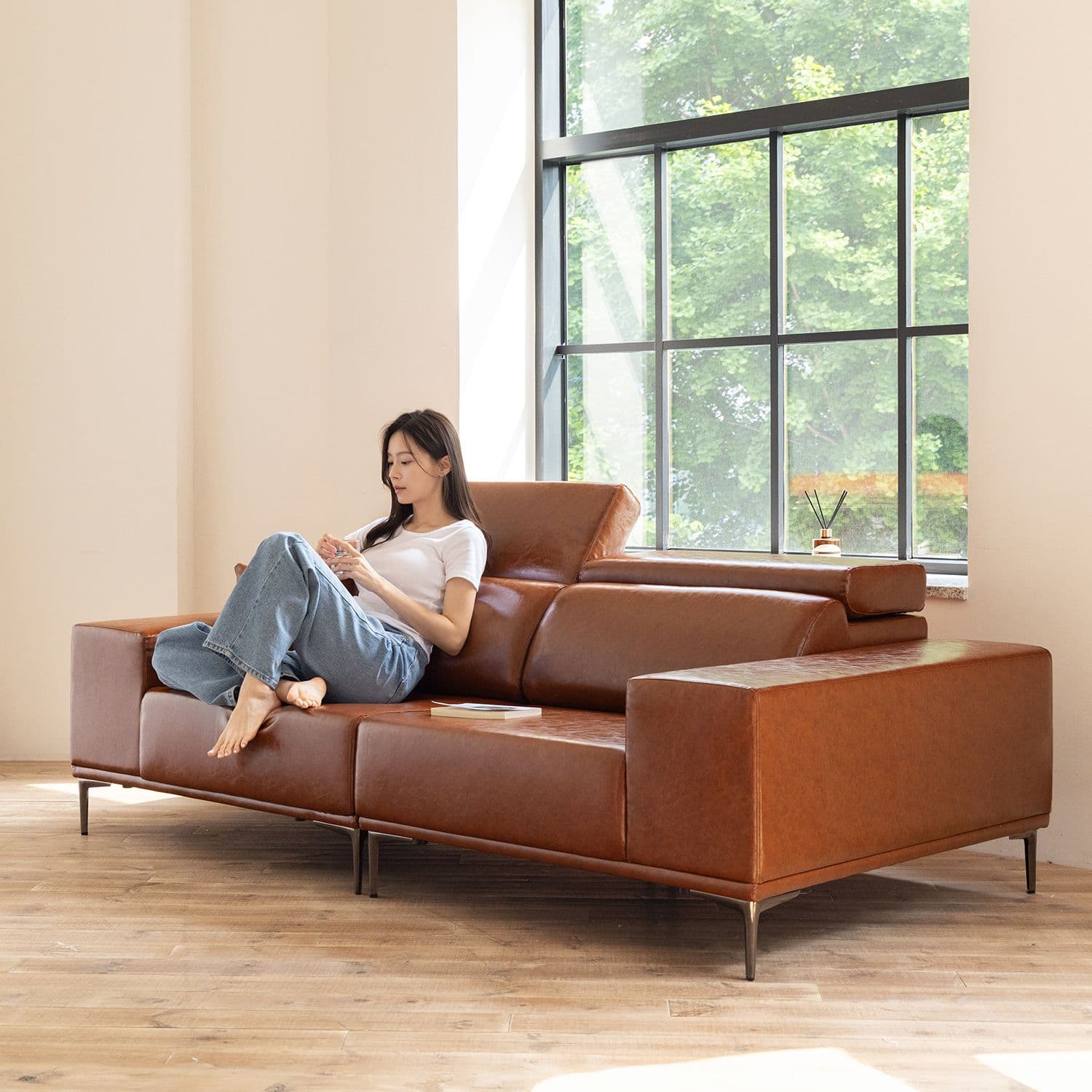 데일리리빙 에르노 3인용 가죽 소파 2colors(쿠션2증정) - 최저가 384,000원