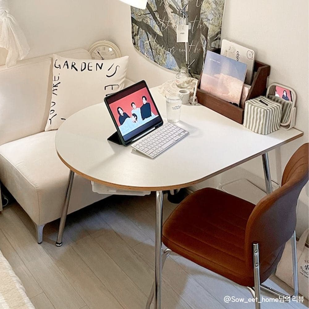 소프시스 소프시스 포인트 반타원형 테이블 1000 미드센츄리 
소프시스 포인트 반타원형 테이블 1200 미드센츄리 - 최저가 67,803원