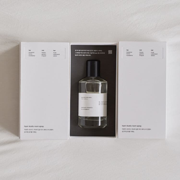 오늘의집 layer studio / 패브릭 & 룸 퍼퓸 스프레이, 시트러스 우디향, 100ml