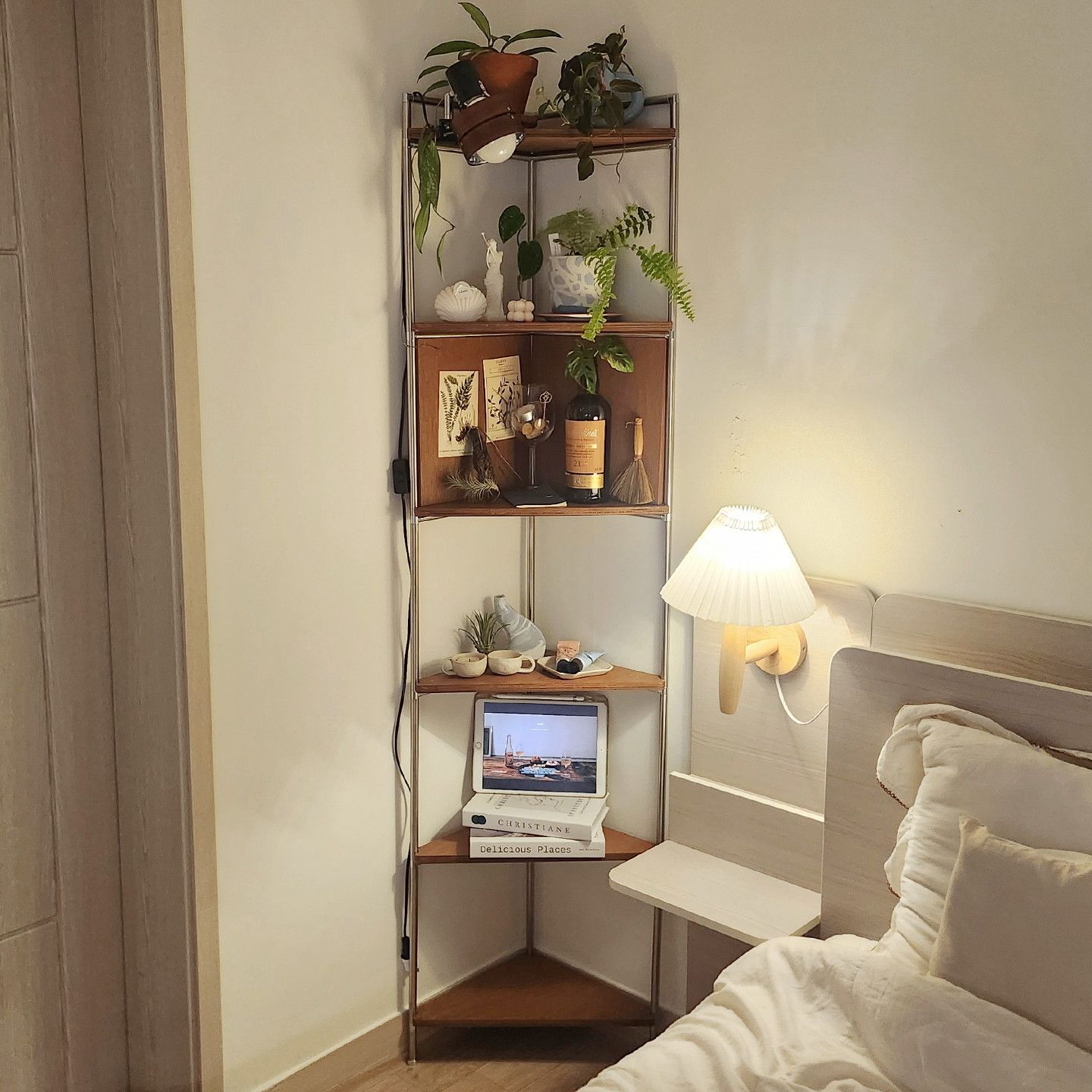 나누벨 플러쉬 철제 미니 틈새 2단 모서리 모듈 코너 원목 선반 코너장 - 최저가 53,105원