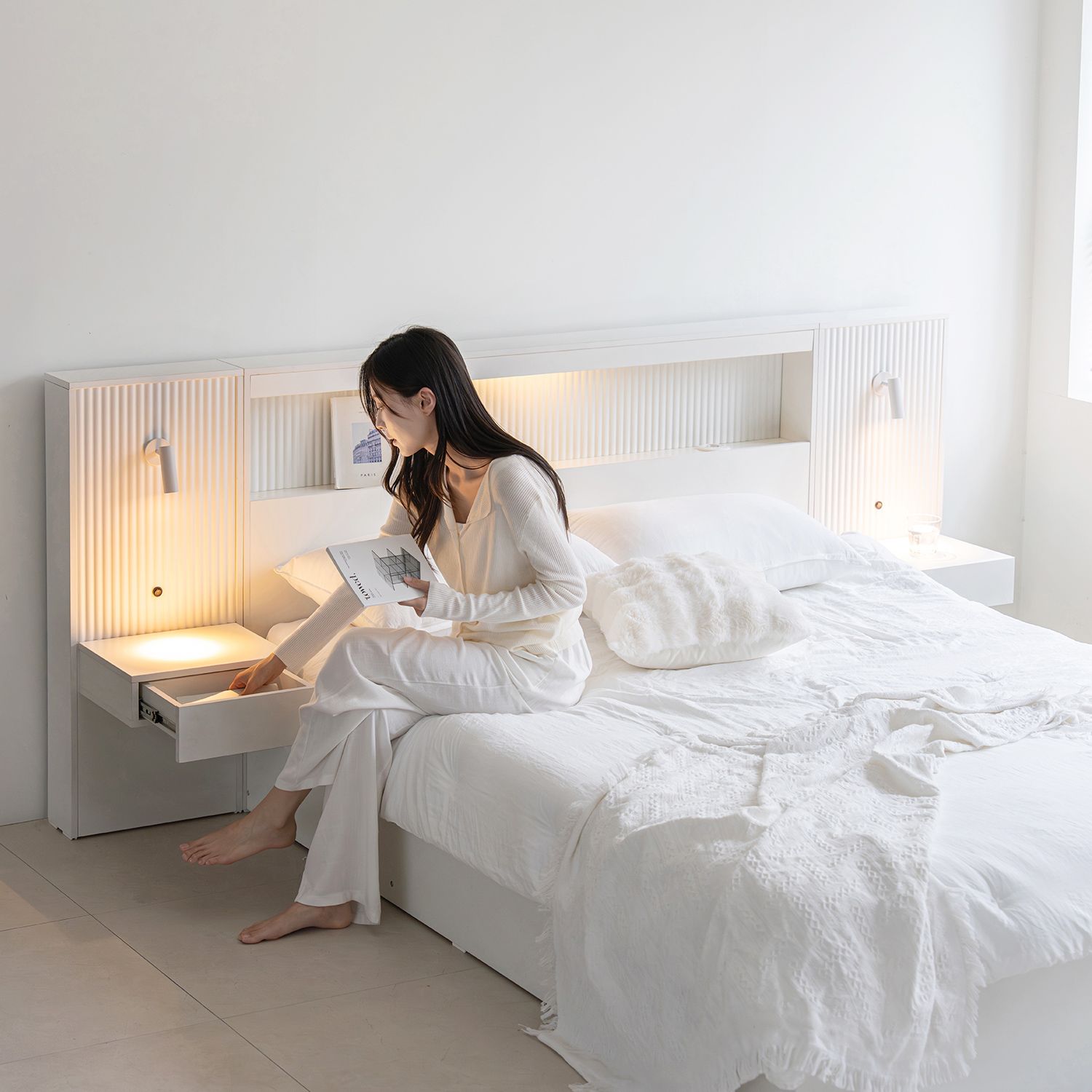 데일리리빙 플레오 템바보드 수납 침대 프레임 SS/Q - 최저가 189,050원