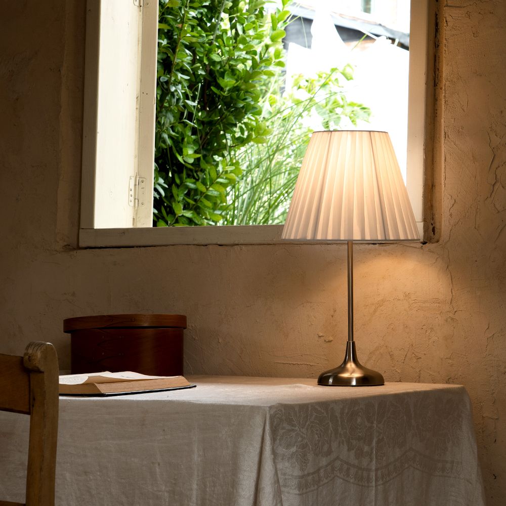 올루미 오로라 단스탠드 조명(LED전구증정) - 최저가 17,910원