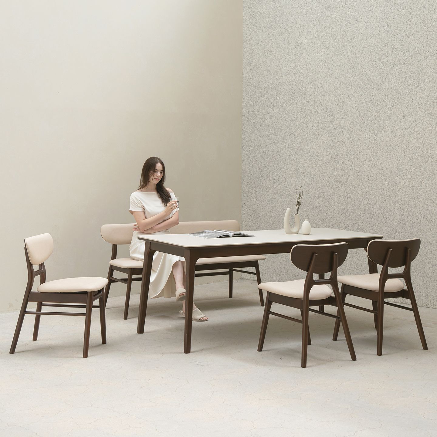 데일리리빙 시에나 포세린 세라믹 원목 식탁 테이블 1400/1800 - 최저가 199,000원