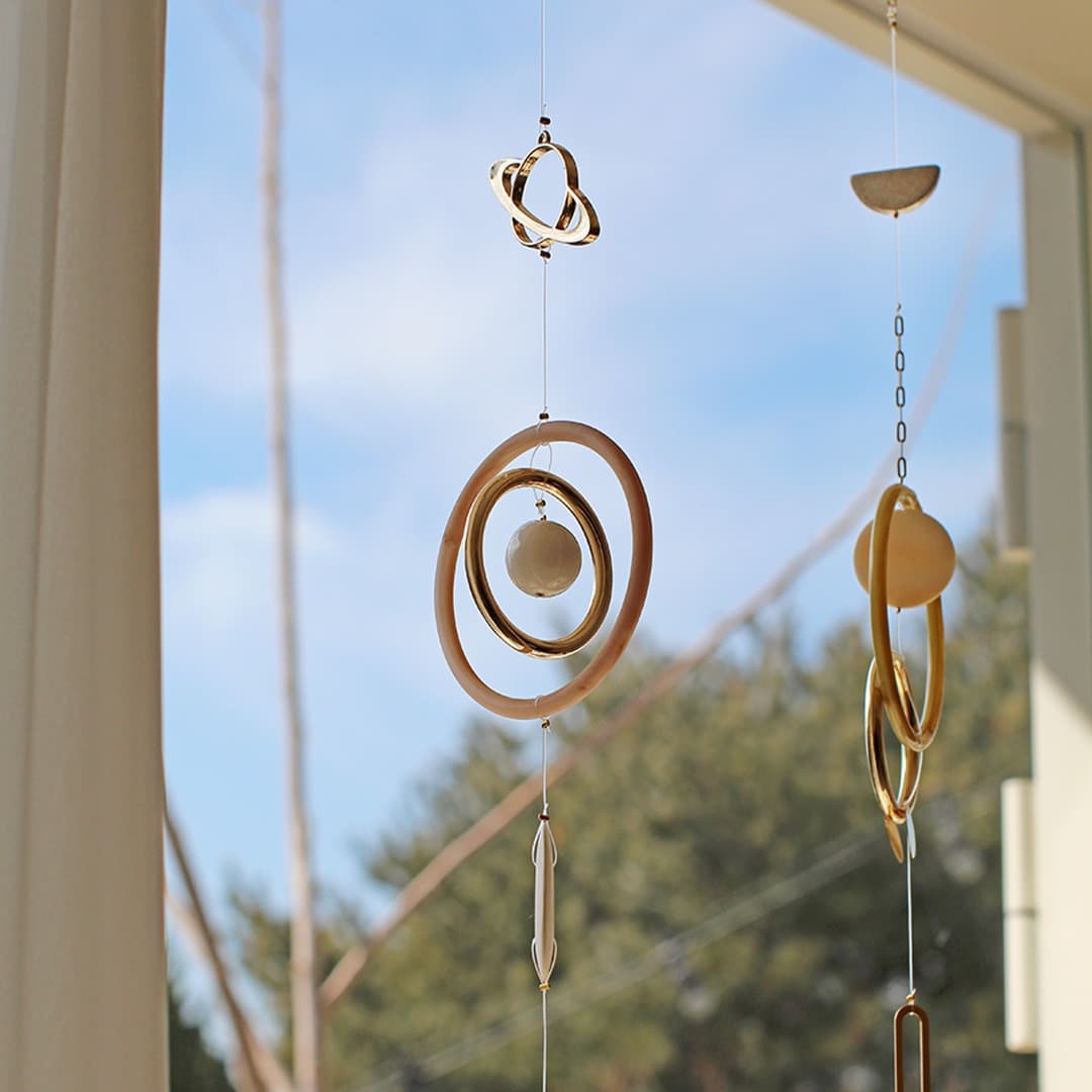 beige orbit sun catcher 가격 추이 오즈앤엔즈 beige orbit sun catcher - 최저가 48,400원